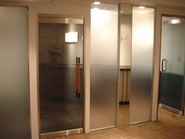 �s���݌v�E�{�H�t�I�t�B�X�@���꒬�I�t�B�X03